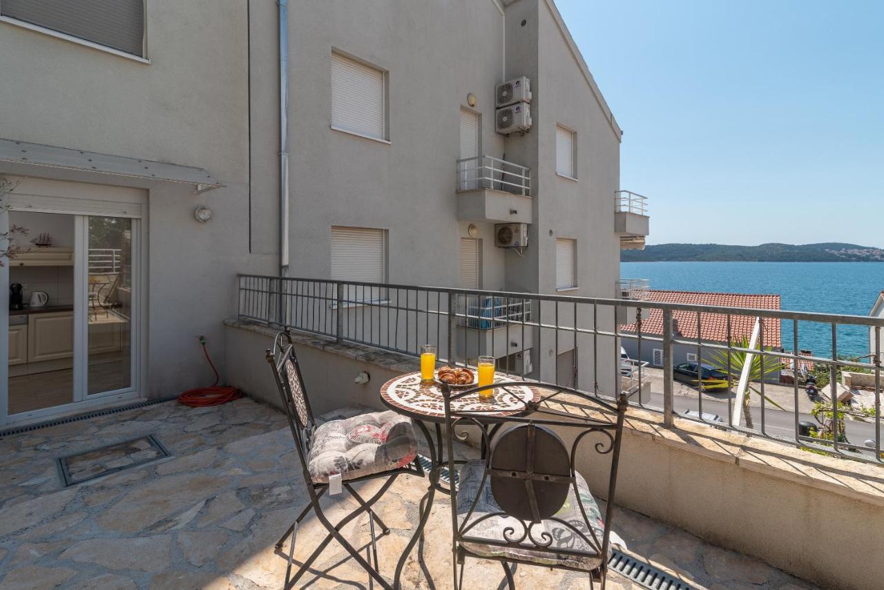 Apartments Liam Trogir Exterior photo